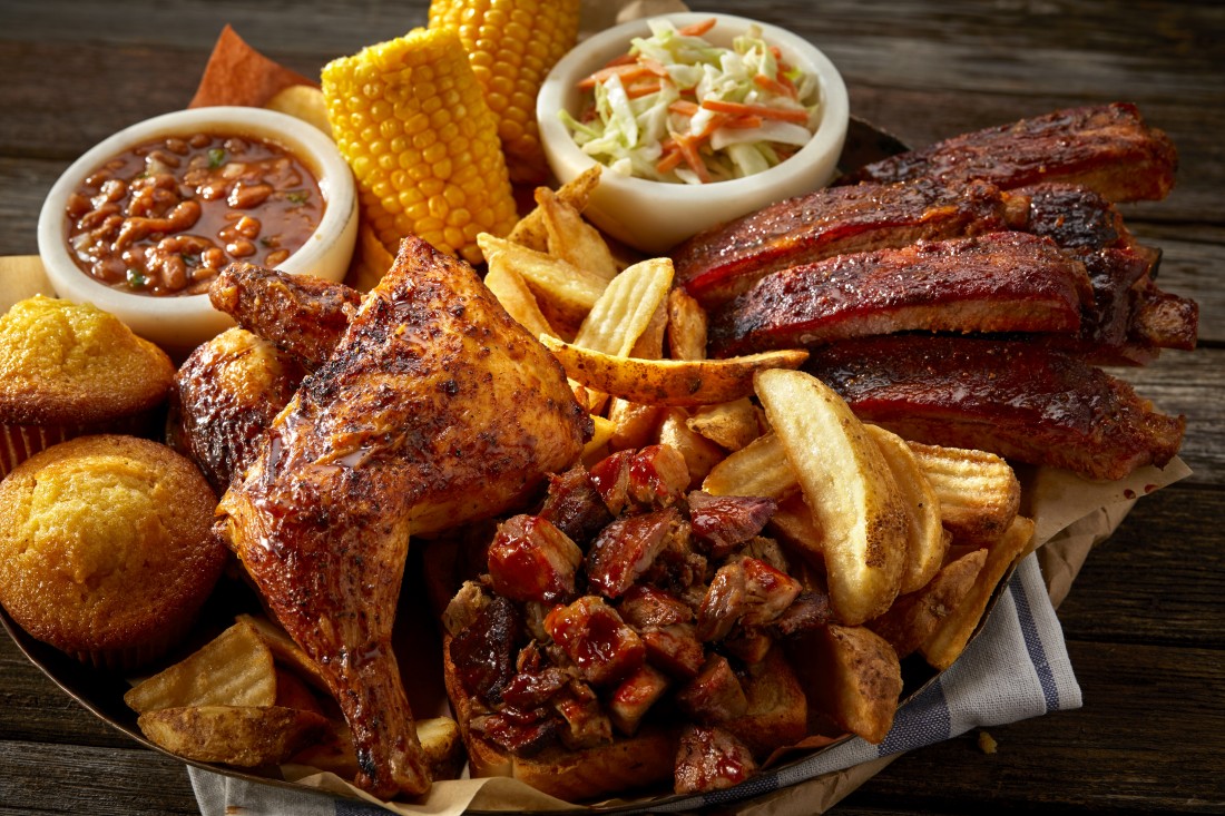 https://d3n2401vhvcfv5.cloudfront.net/_images/company/Famous Dave’s BBQ/1743178899931-FD_2-4-208743.jpg